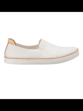 New UGG Sammy Slip-On Casual Sneakers Size 7